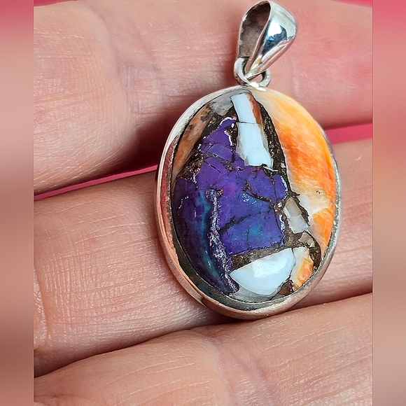 Mohave Oyster Turquoise 19x25mm 925 Sterling Silver Pendant - Picture 5 of 6